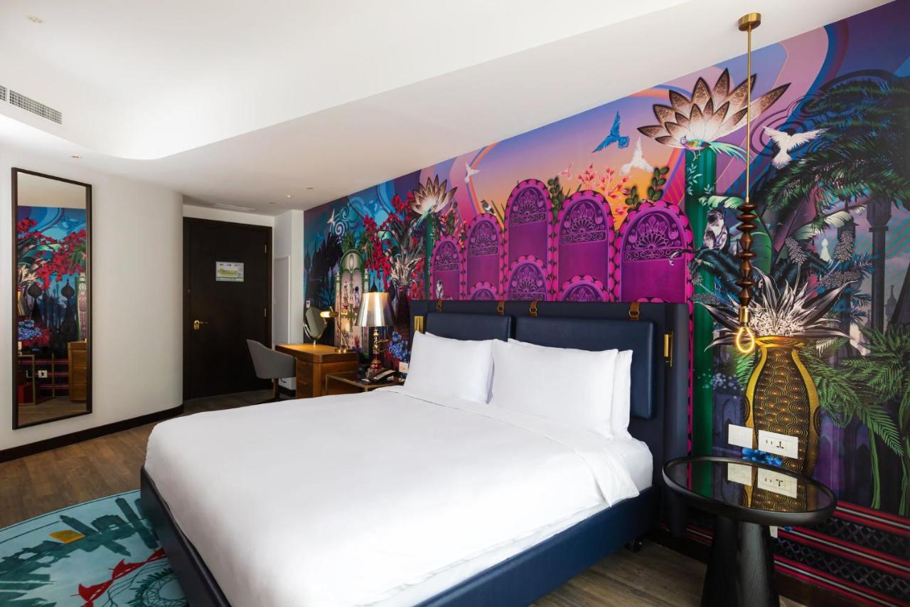 Hotel Indigo Dubai Downtown By Ihg Luaran gambar A room at the hotel